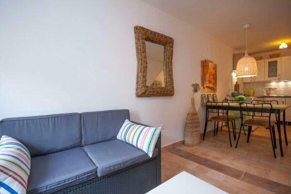 Apartments Mediteranea Башка Екстер'єр фото