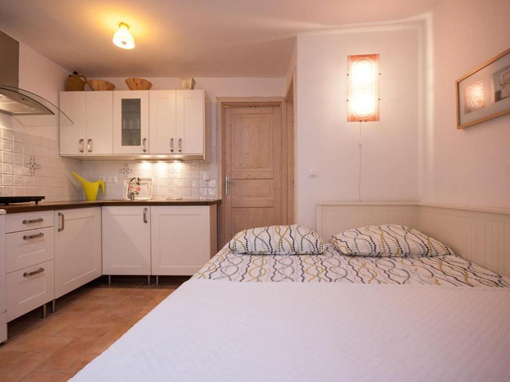 Apartments Mediteranea Башка Екстер'єр фото